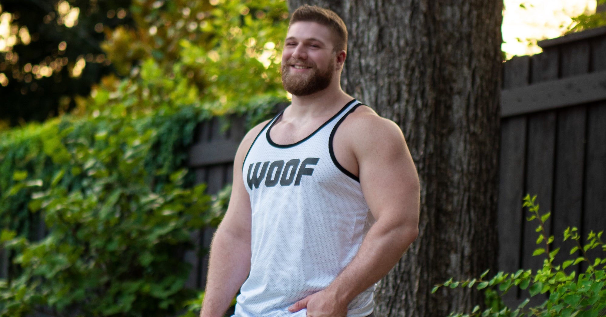 Riley in the Gruff Pup Woof Air Tank (White)