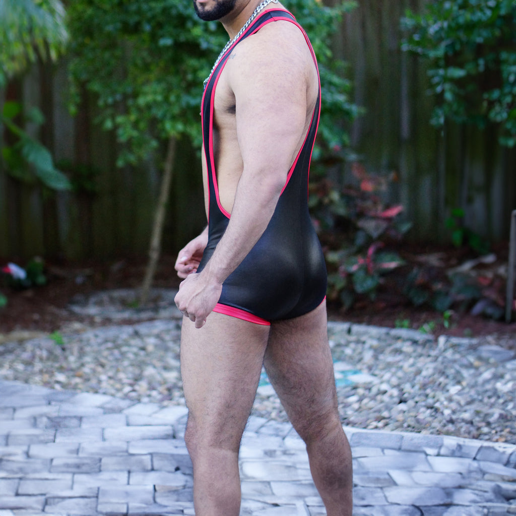 Black/Red
